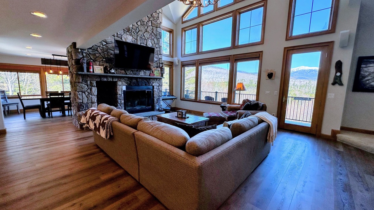 Photo of Livingroom in Carroll