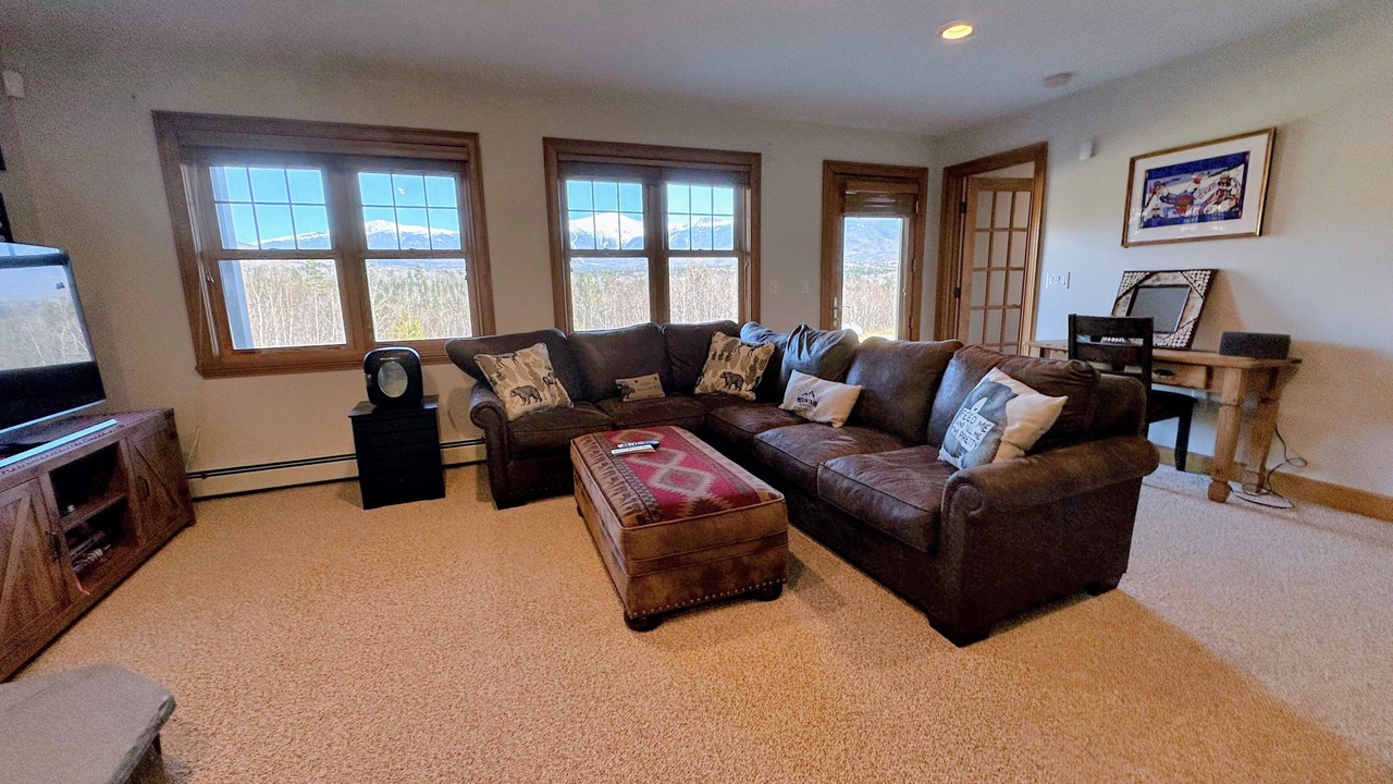 Photo of Livingroom in Carroll