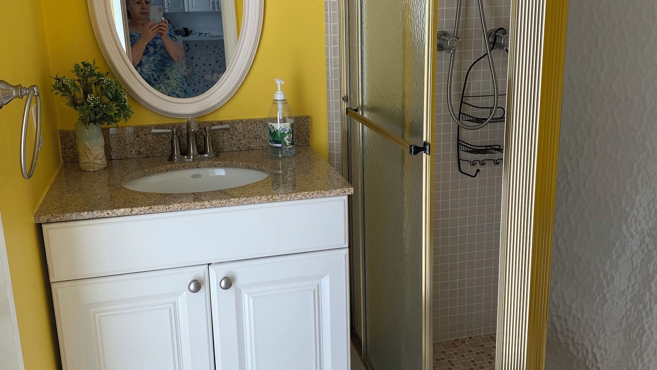 Photo of Bathroom in Landings
