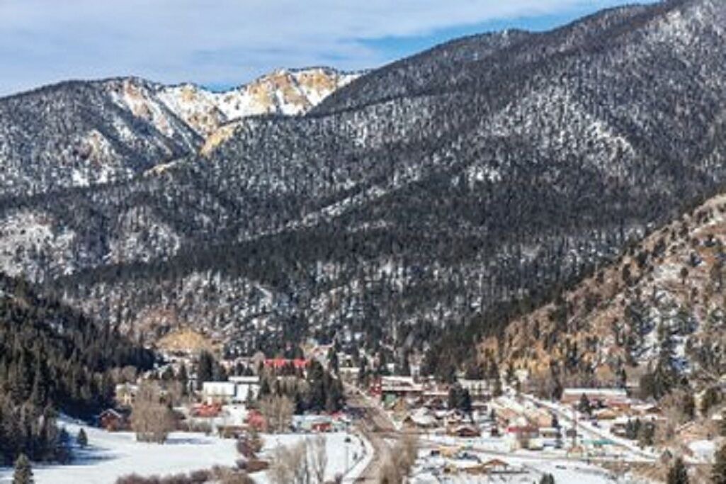 Photo of Others in Red River