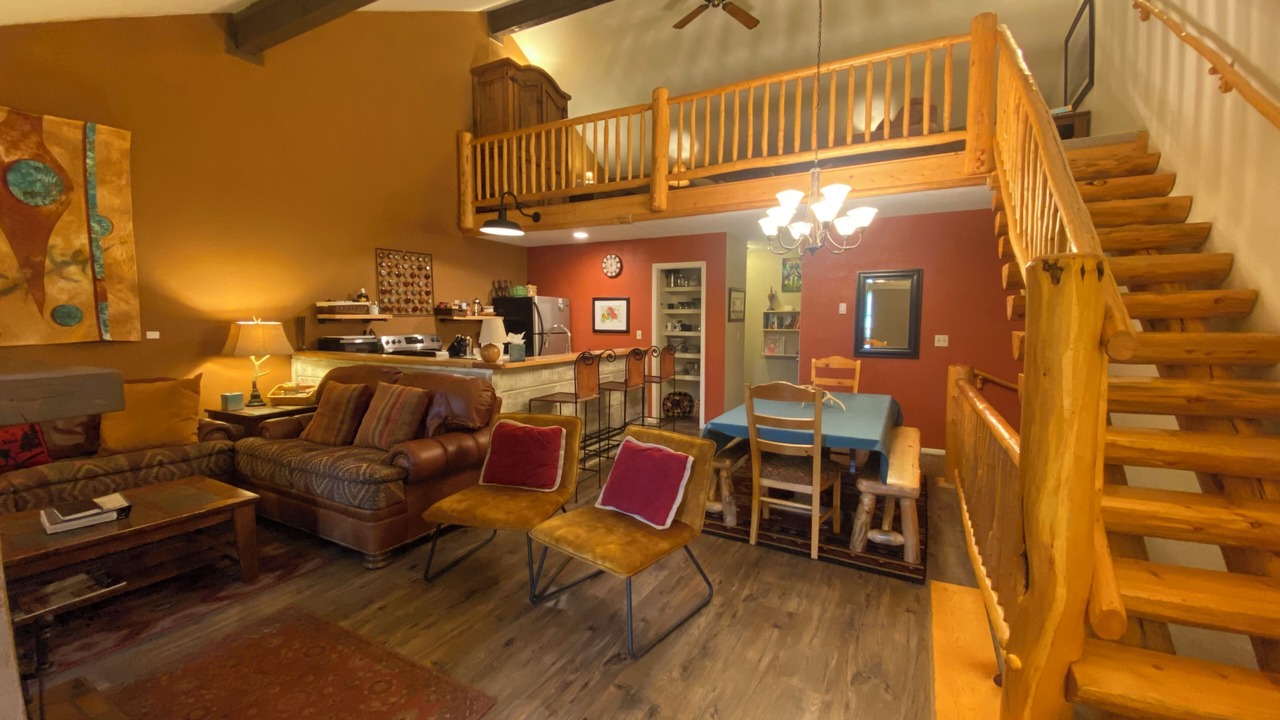 Photo of Livingroom in Crested Butte South