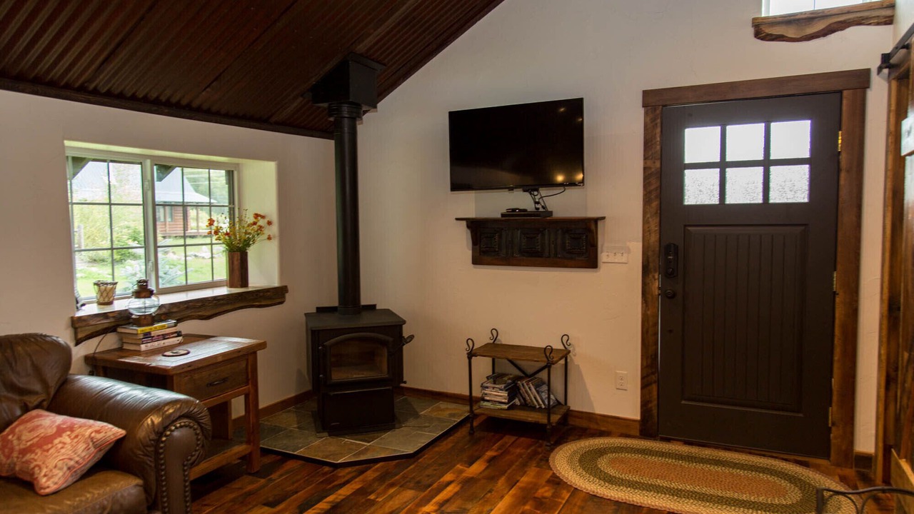 Photo of Livingroom in South Fork