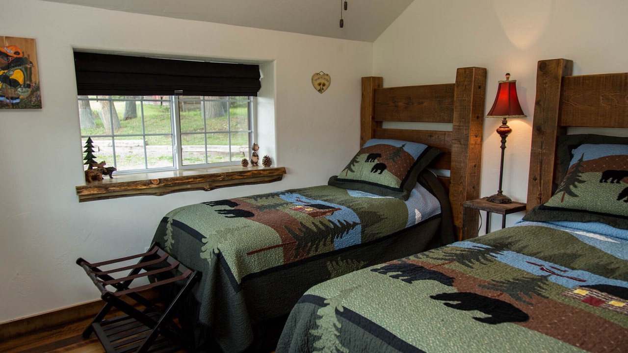 Photo of Bedroom in South Fork