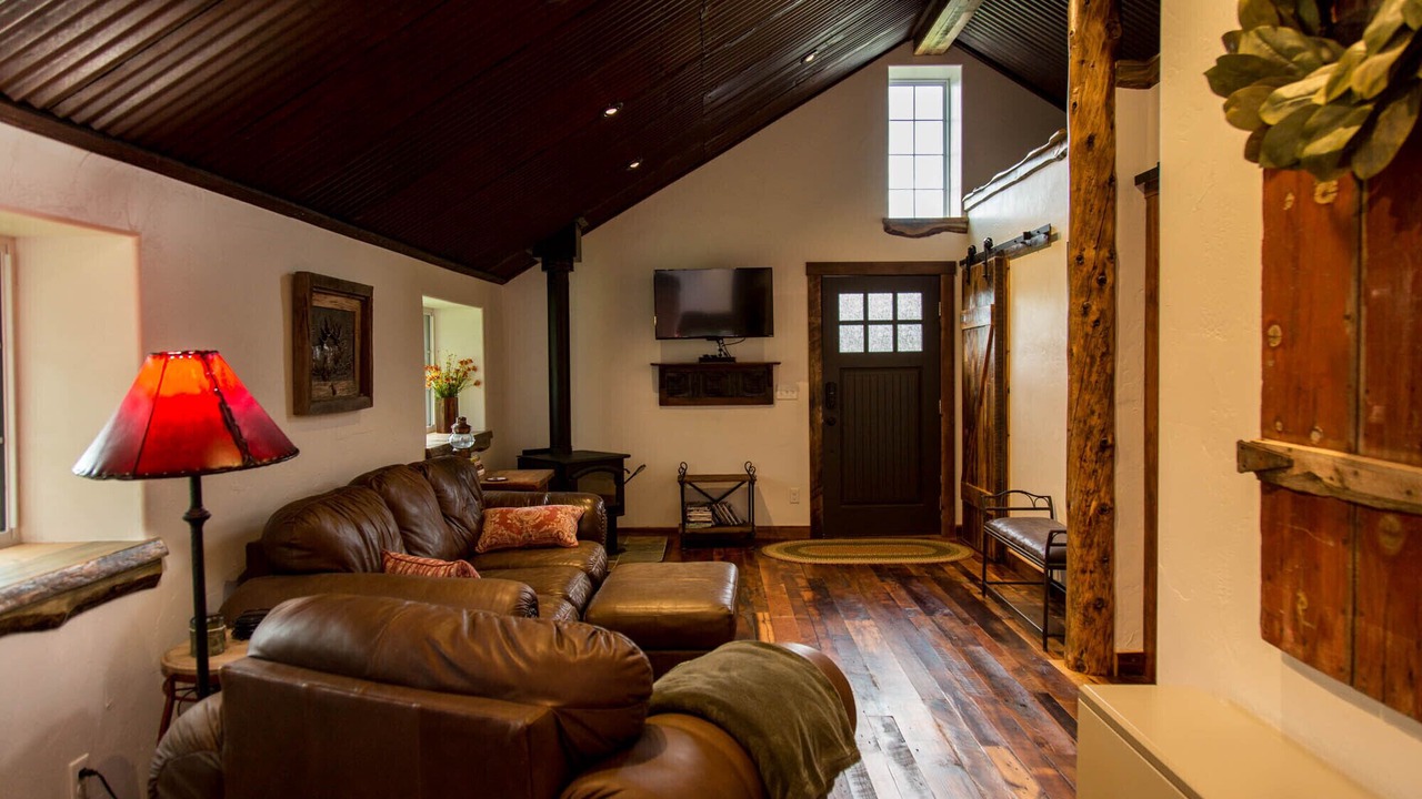 Photo of Livingroom in South Fork