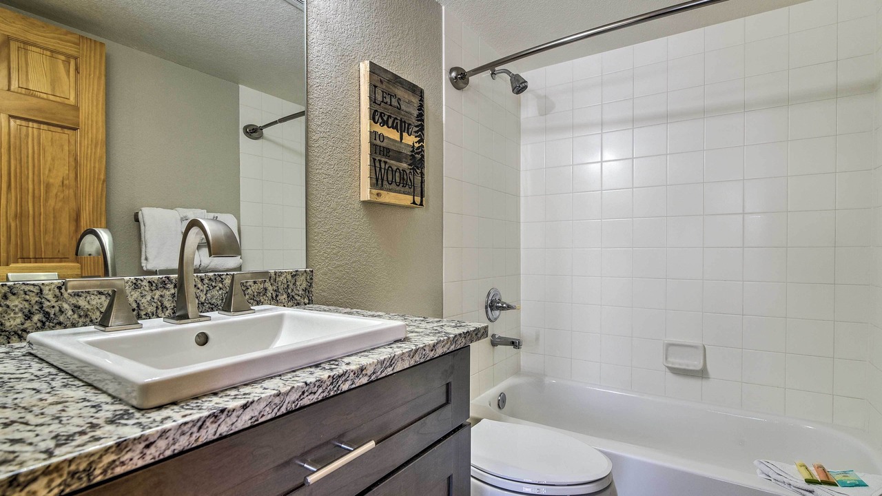 Photo of Bathroom in Silverthorne