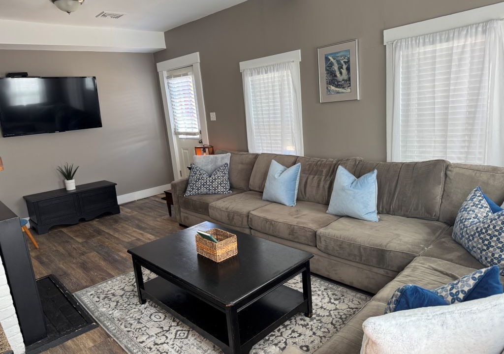 Photo of Livingroom in Jackson