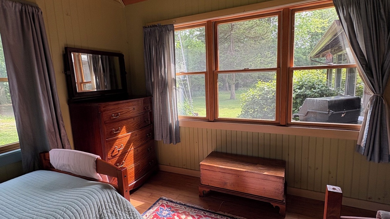 Photo of Bedroom in South Hero