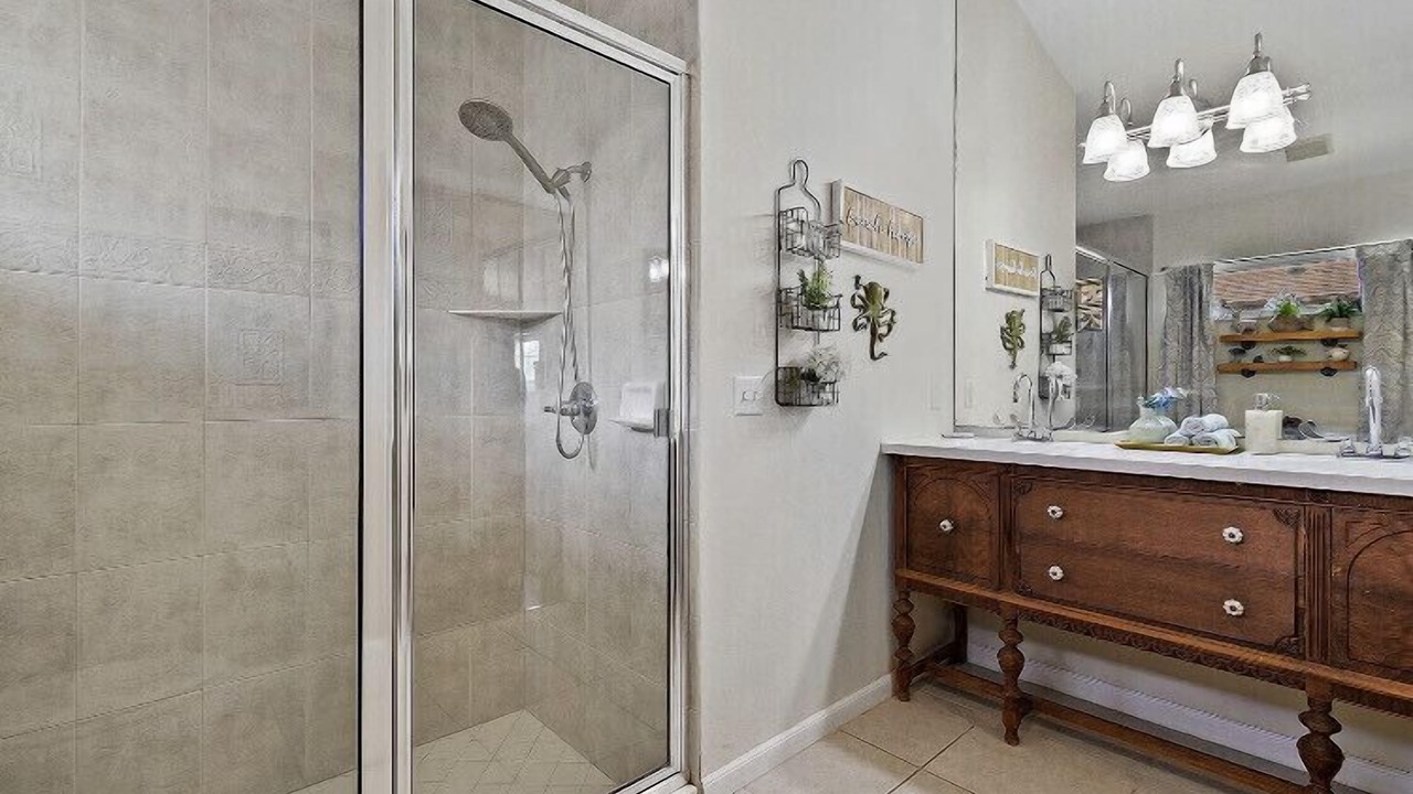 Photo of Bathroom in North Palm Beach Heights