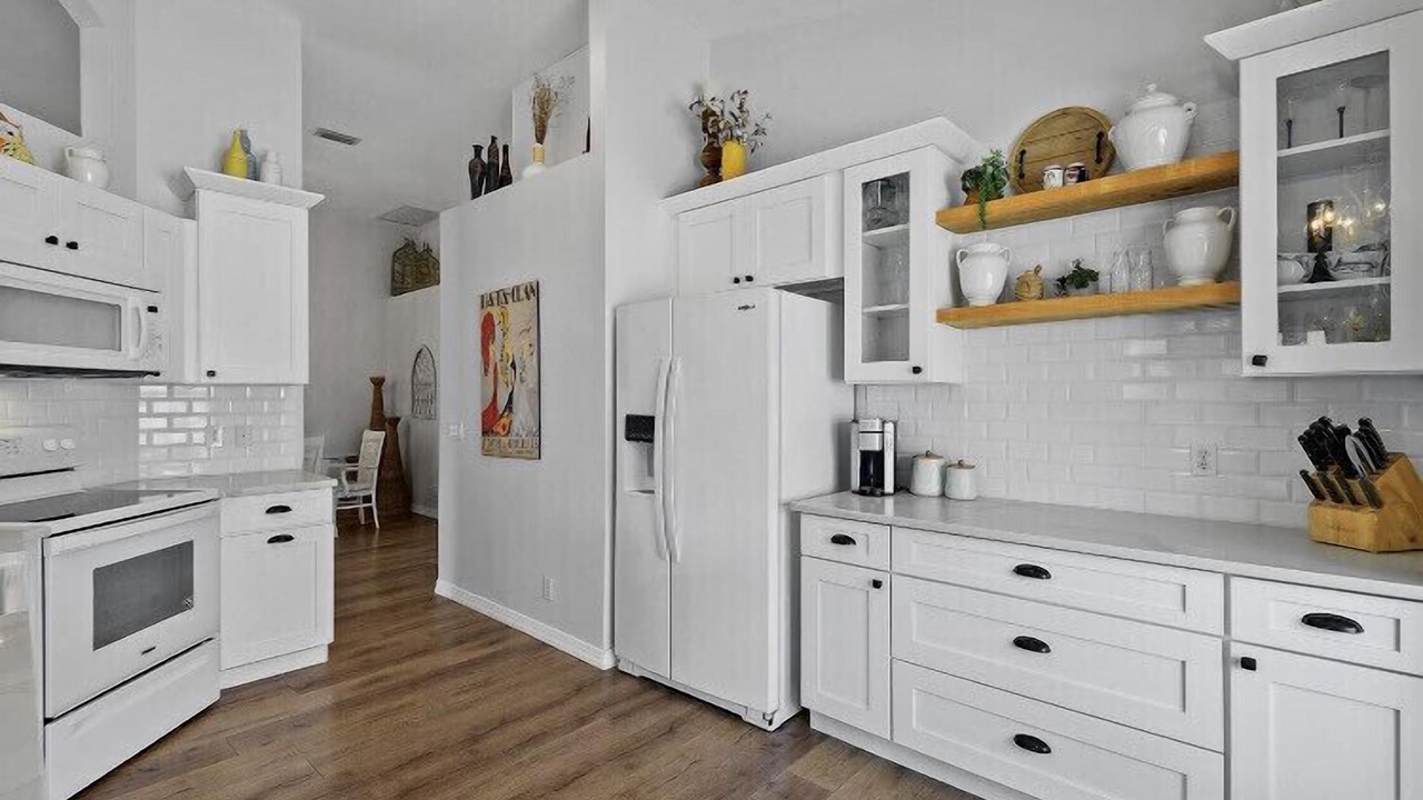 Photo of Kitchen in North Palm Beach Heights