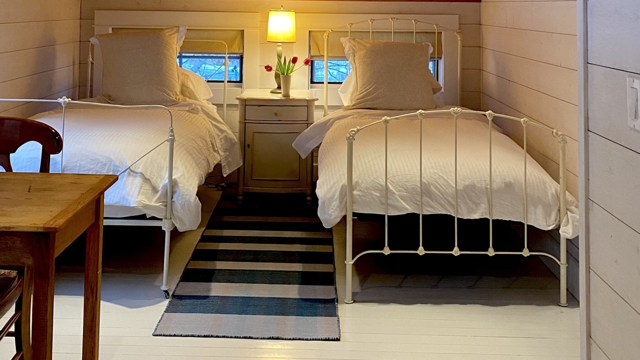 Photo of Bedroom in Basalt