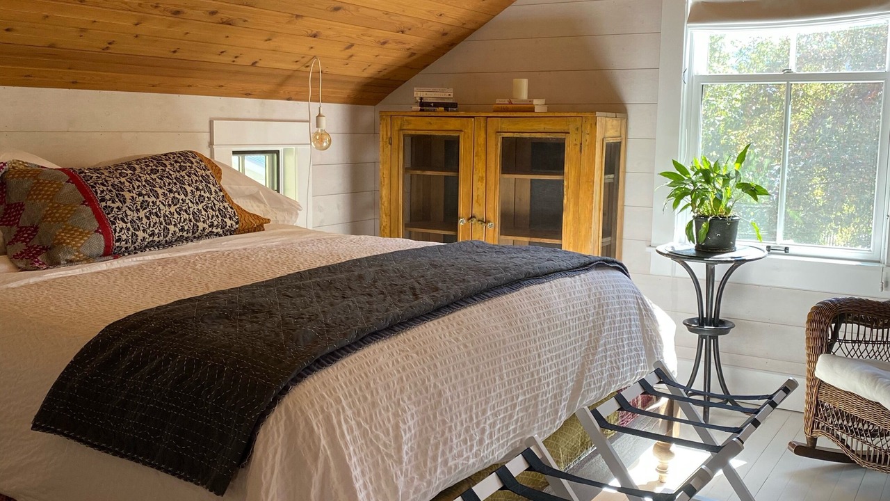 Photo of Bedroom in Basalt