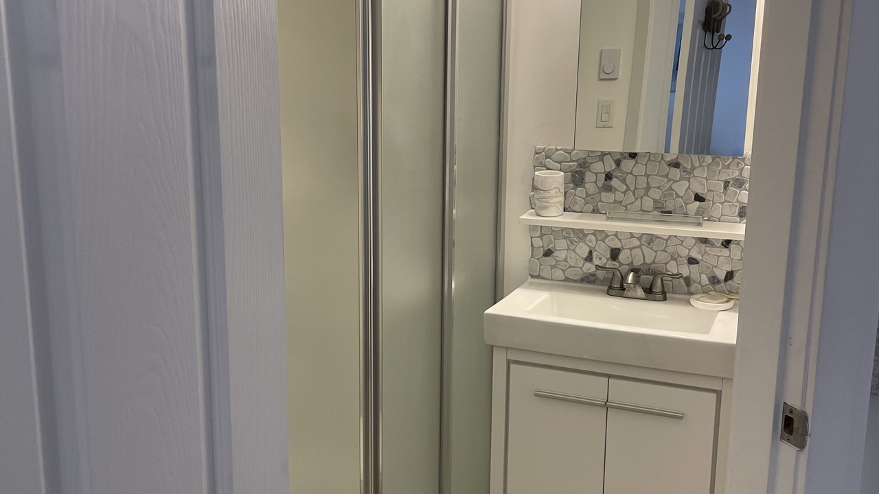 Photo of Bathroom in Regional District of Nanaimo