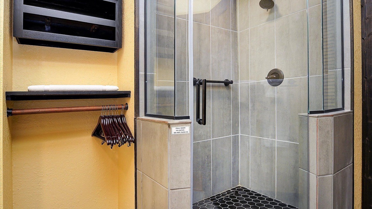 Photo of Bathroom in Buena Vista