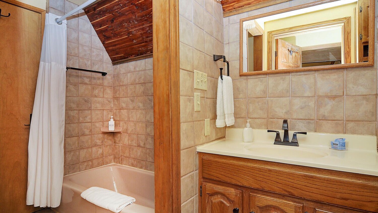 Photo of Bathroom in Buena Vista
