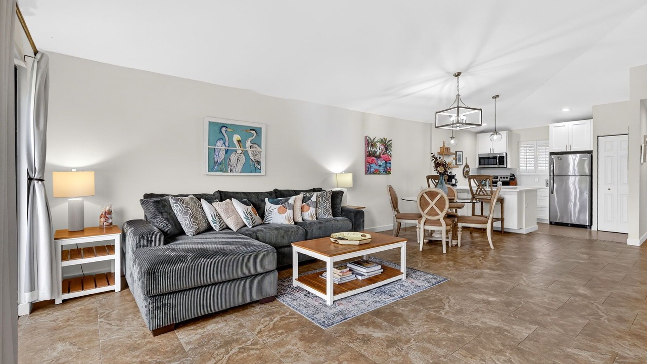 Photo of Livingroom in Palm Beach Gardens