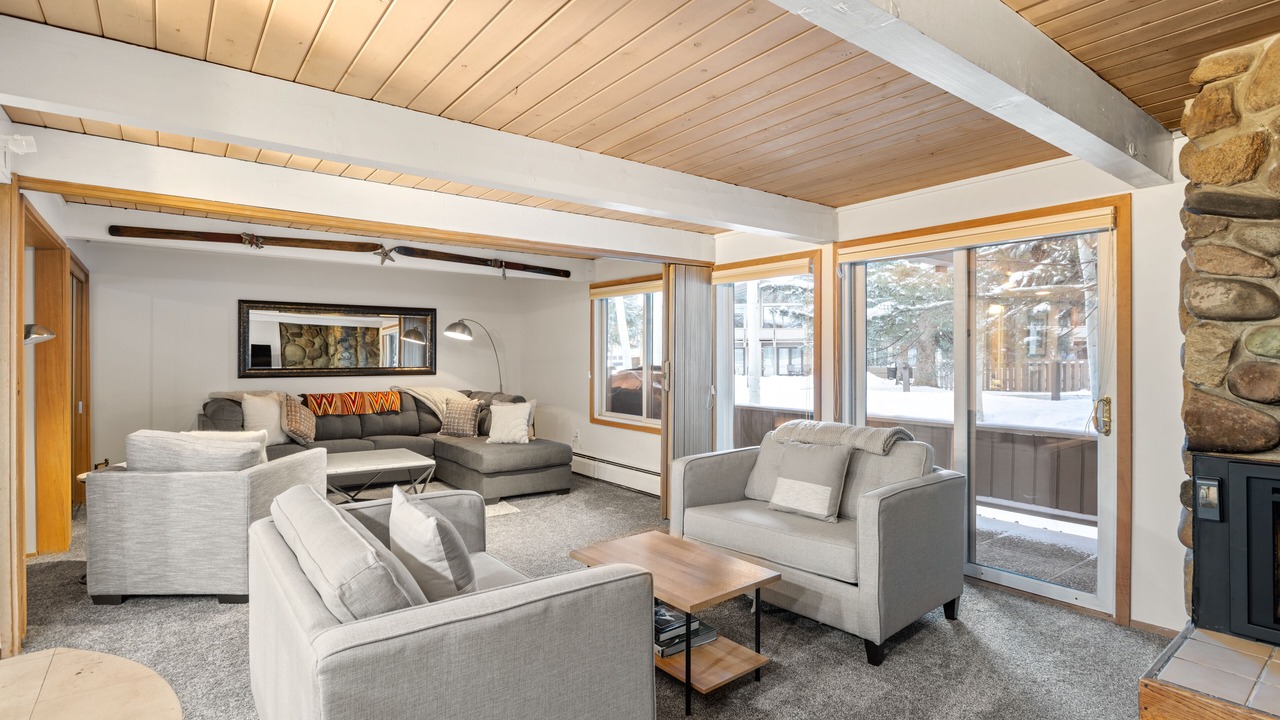 Photo of Livingroom in Aspen