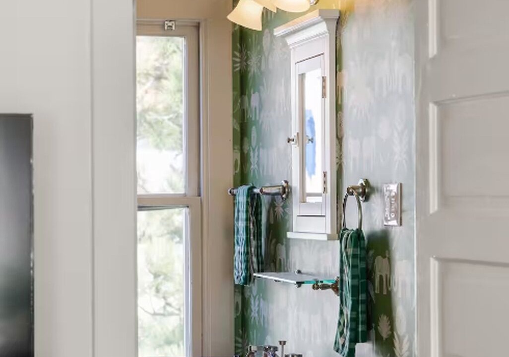 Photo of Bathroom in Cheesman Park