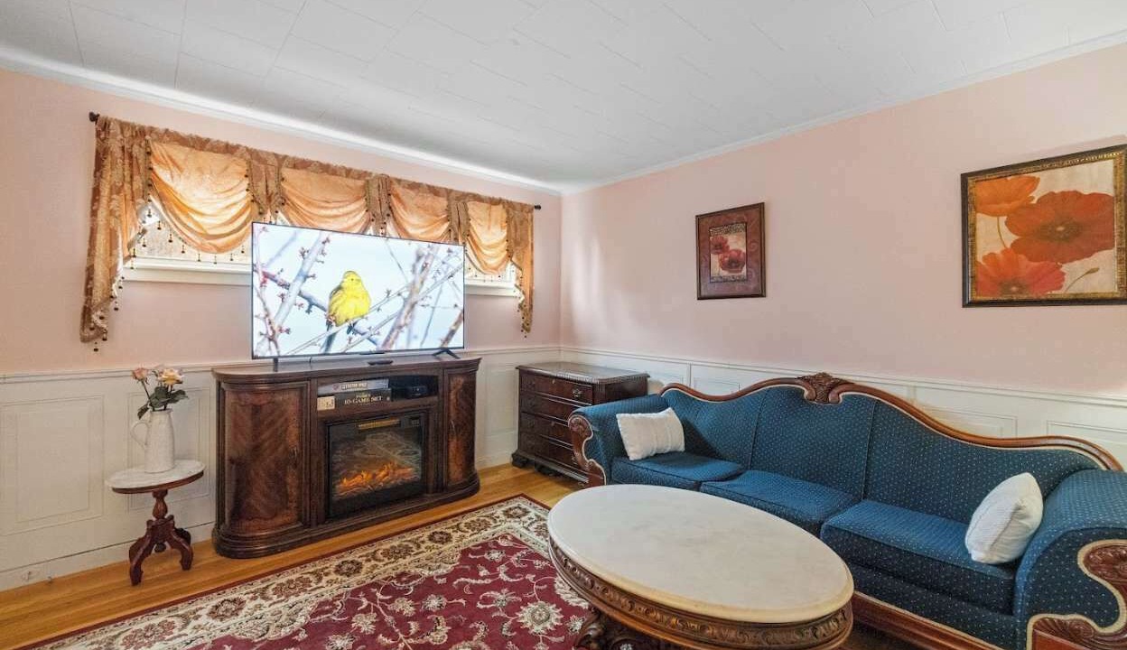 Photo of Livingroom in Littleton