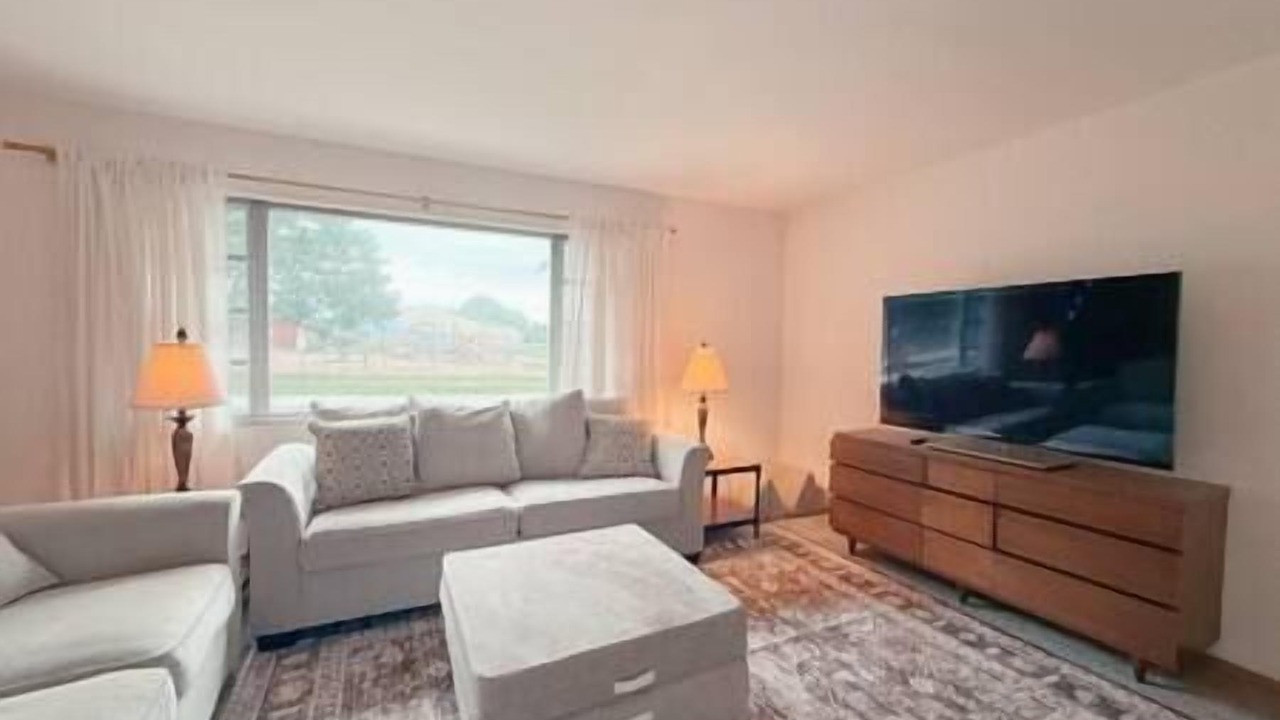 Photo of Livingroom in Willowick