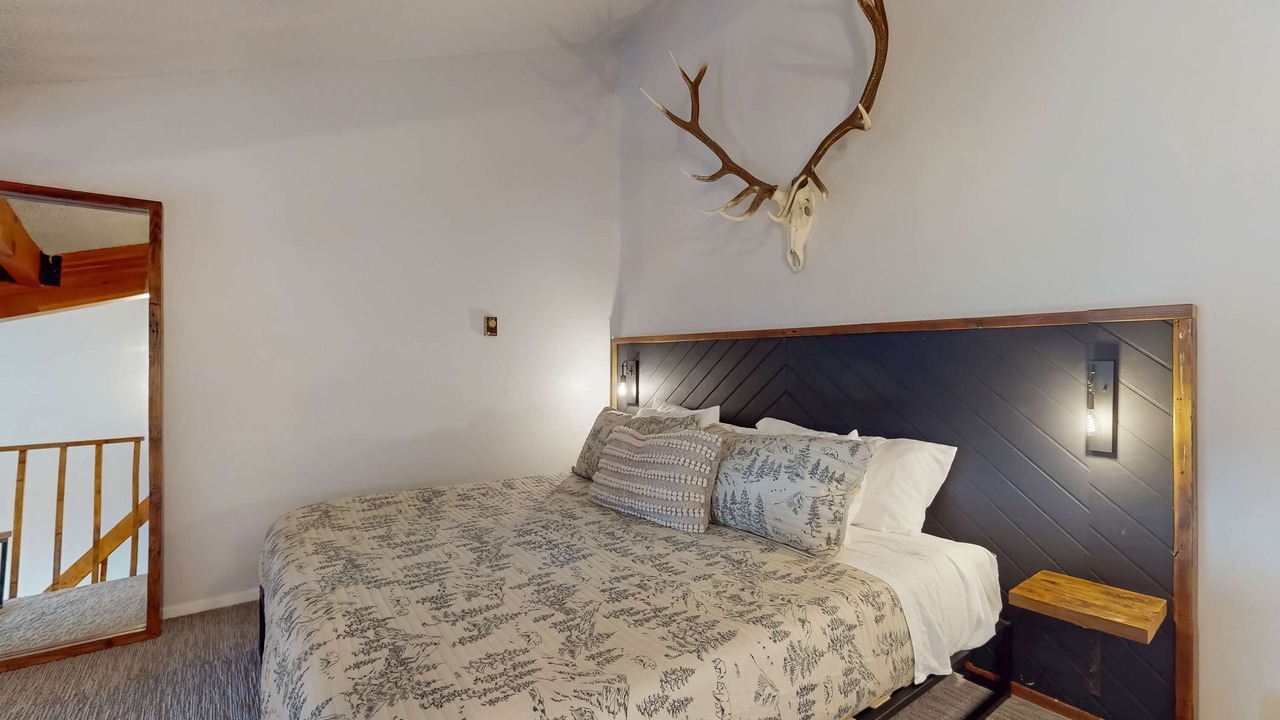 Photo of Bedroom in Red River