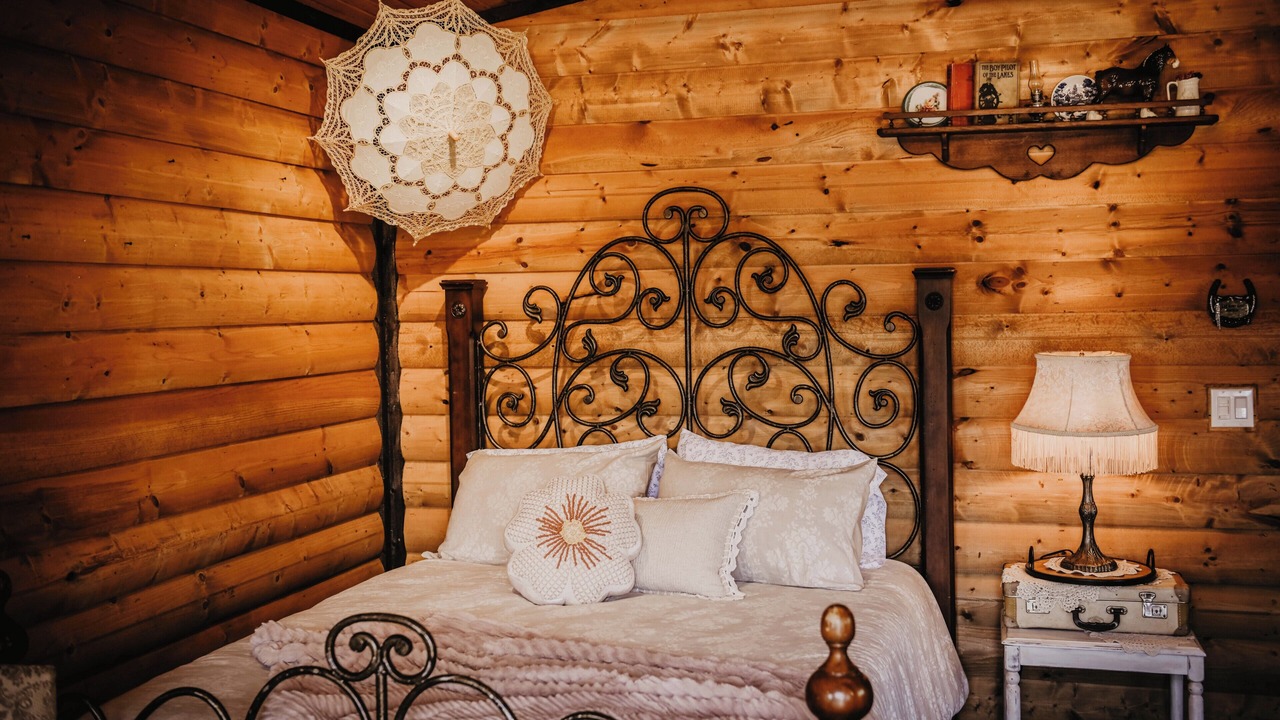 Photo of Bedroom in Central Alberta