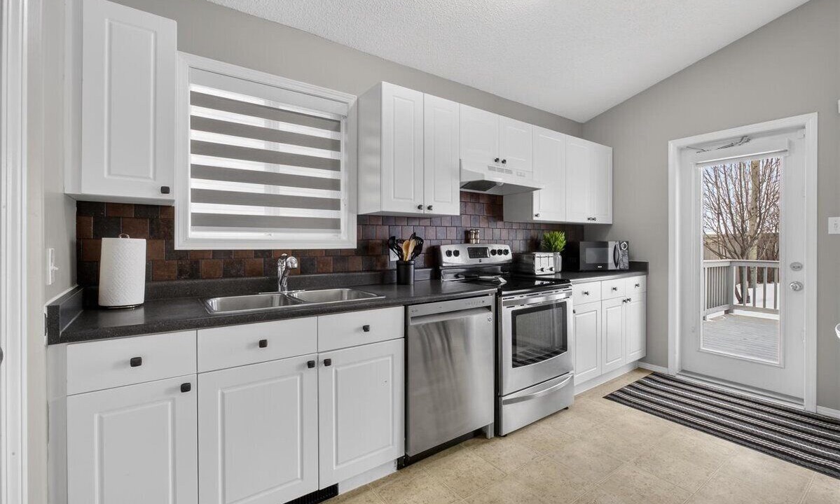 Photo of Kitchen in Stony Plain