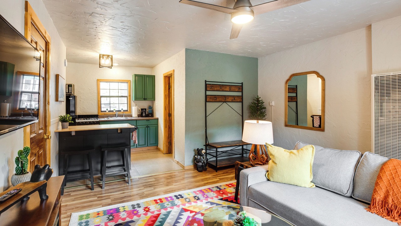 Photo of Livingroom in Red River