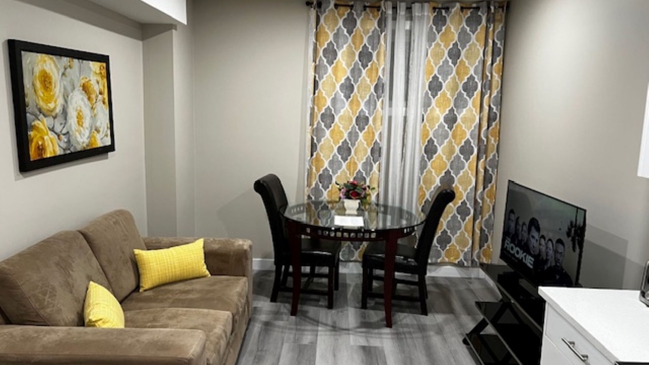 Photo of Livingroom in Fort Saskatchewan