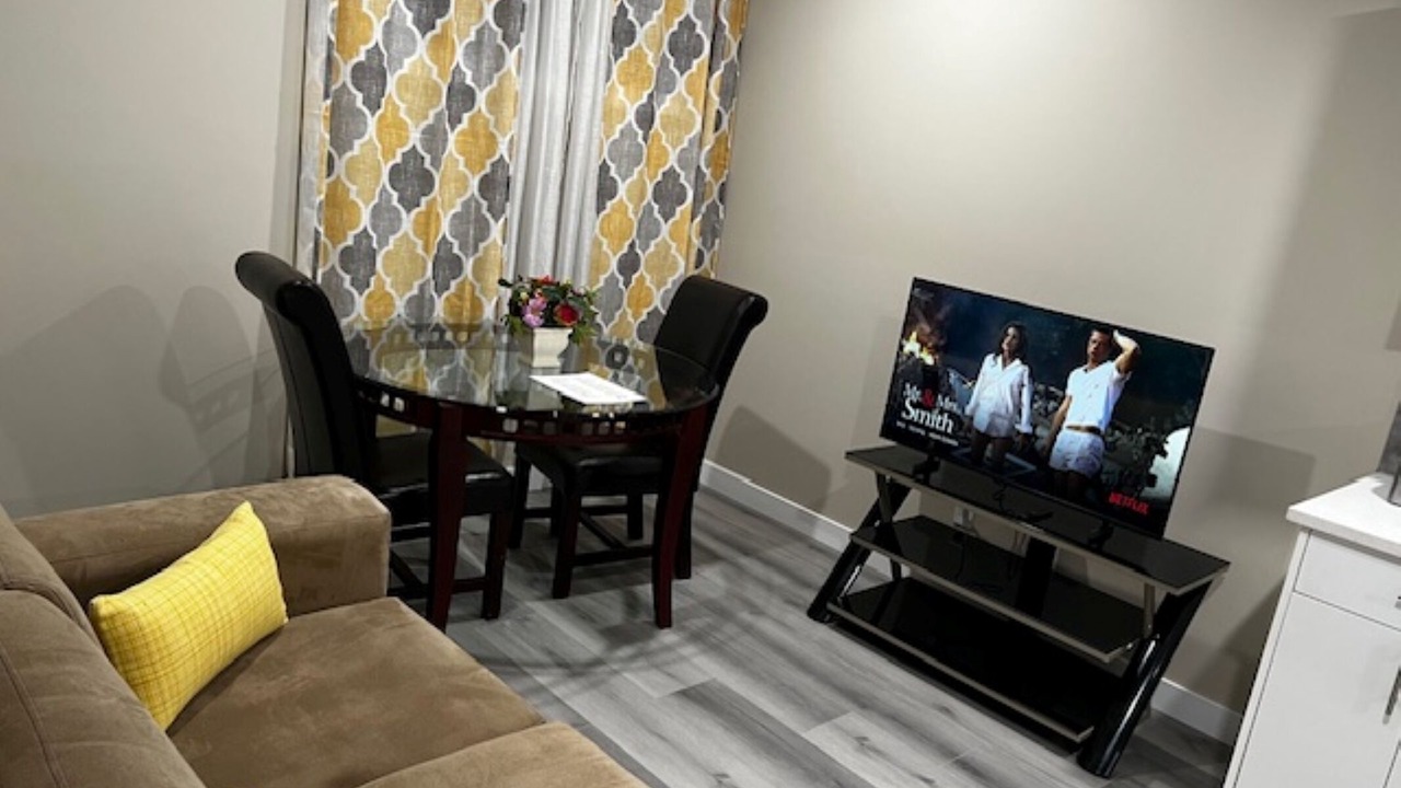 Photo of Livingroom in Fort Saskatchewan
