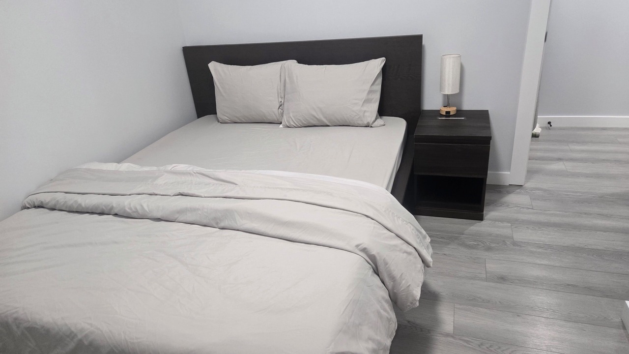 Photo of Bedroom in Division No. 11