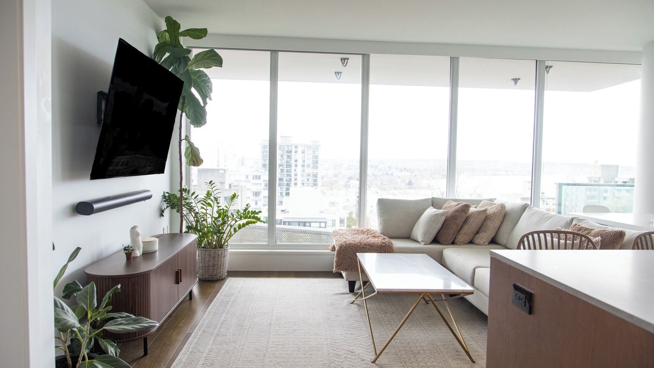 Photo of Livingroom in Davie Village