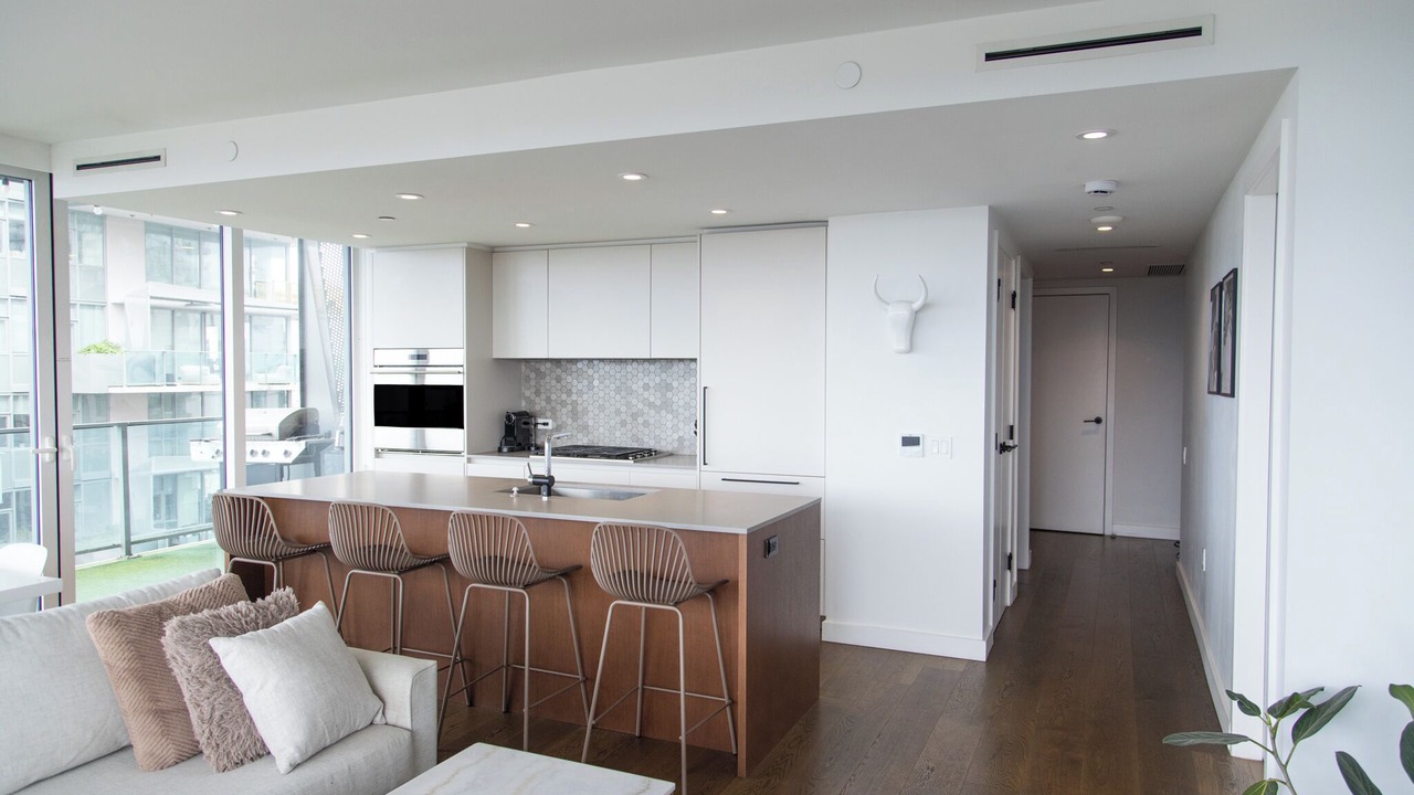 Photo of Livingroom in Davie Village