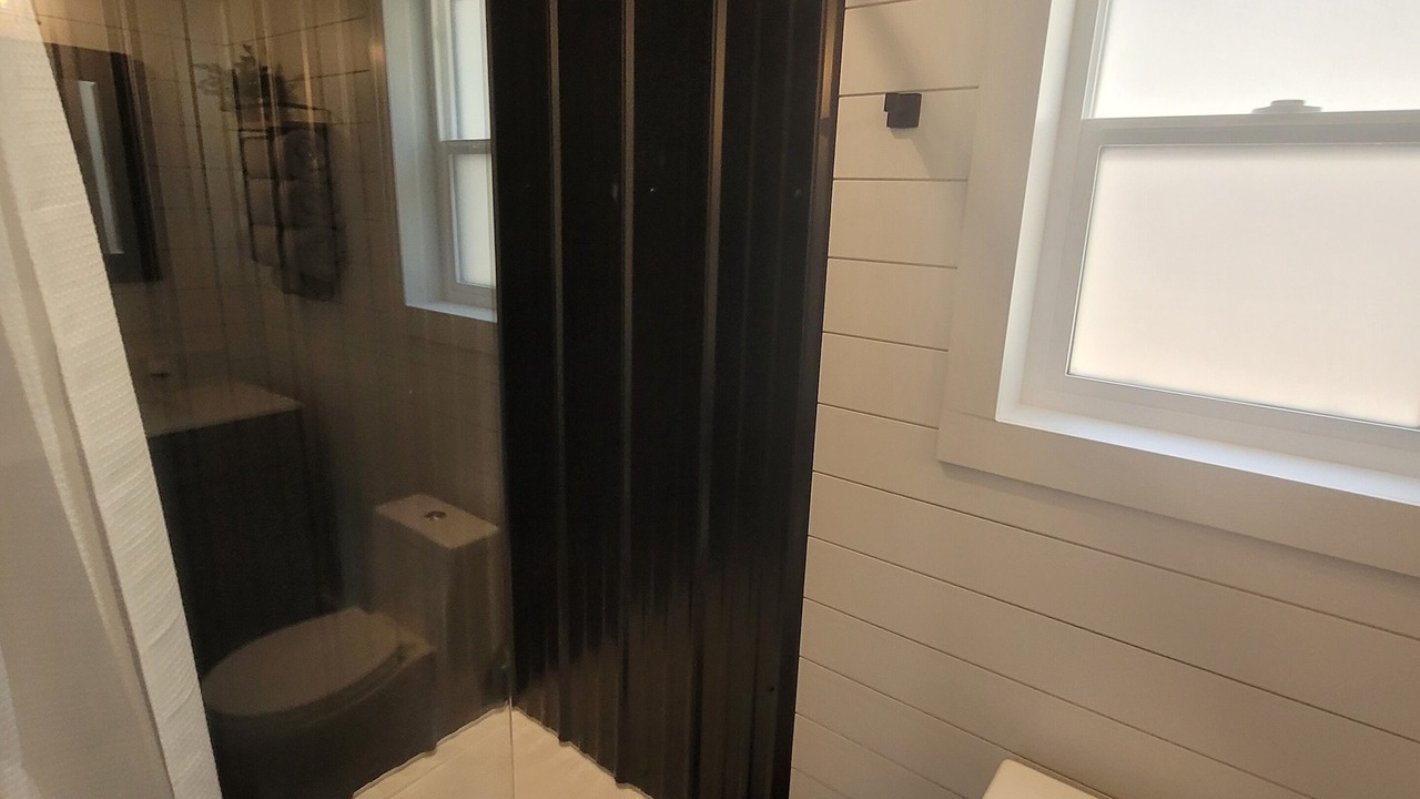 Photo of Bathroom in Okanagan-Similkameen