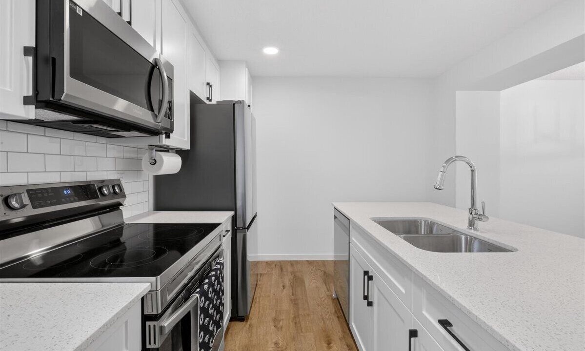 Photo of Kitchen in Division No. 11