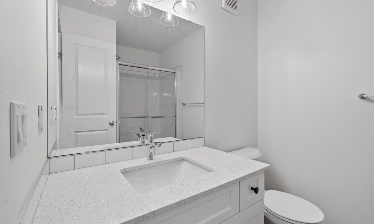 Photo of Bathroom in Division No. 11