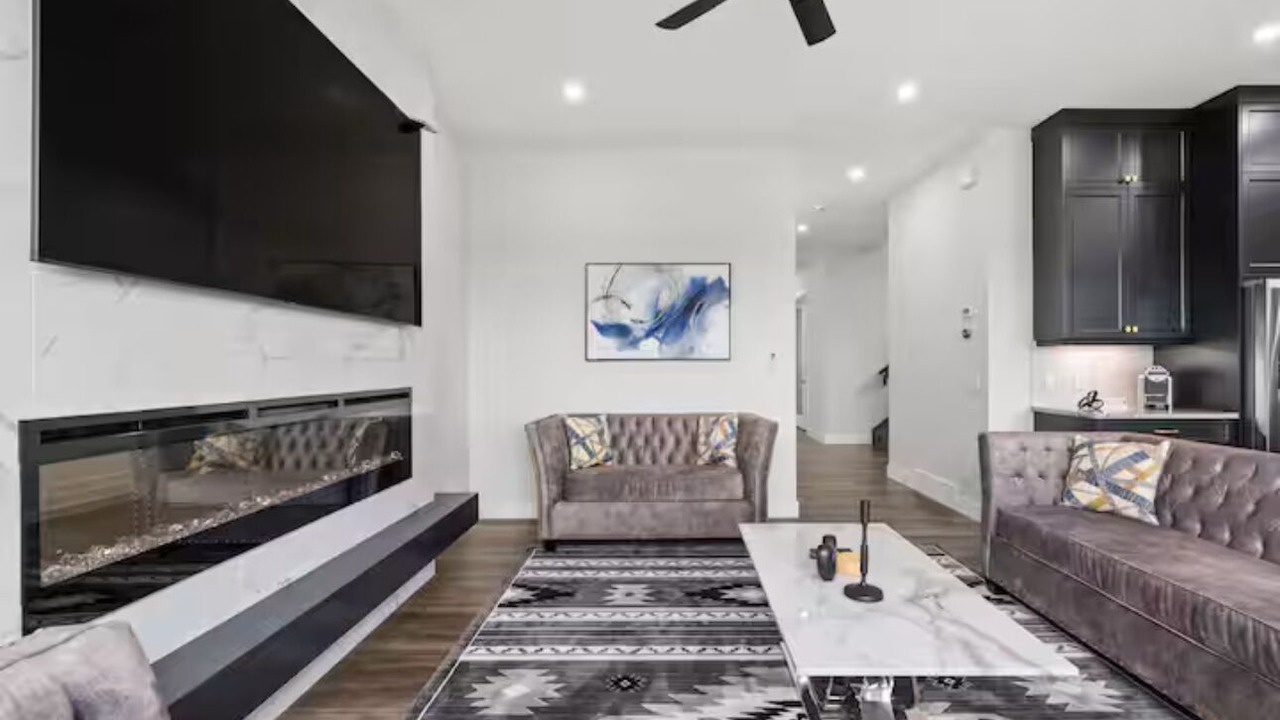 Photo of Livingroom in Calgary