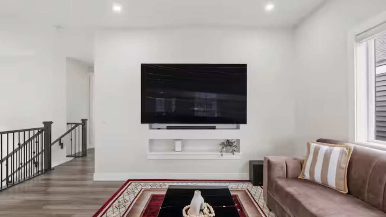 Photo of Livingroom in Calgary