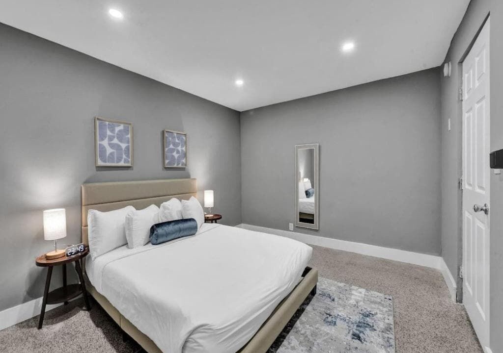 Photo of Bedroom in Pompano Beach