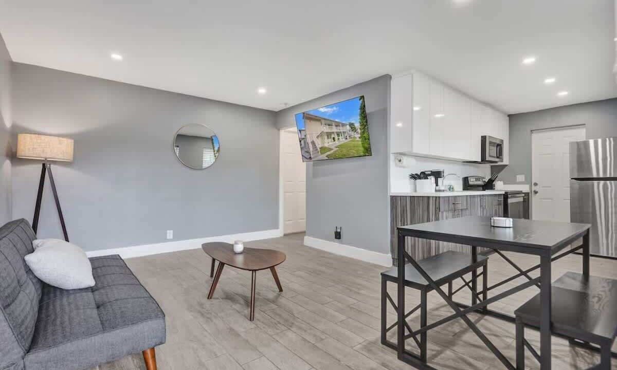 Photo of Livingroom in Pompano Beach