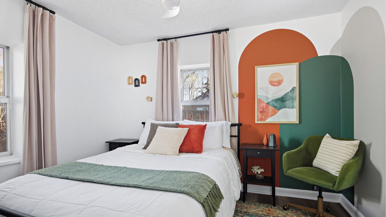 Photo of Bedroom in Englewood