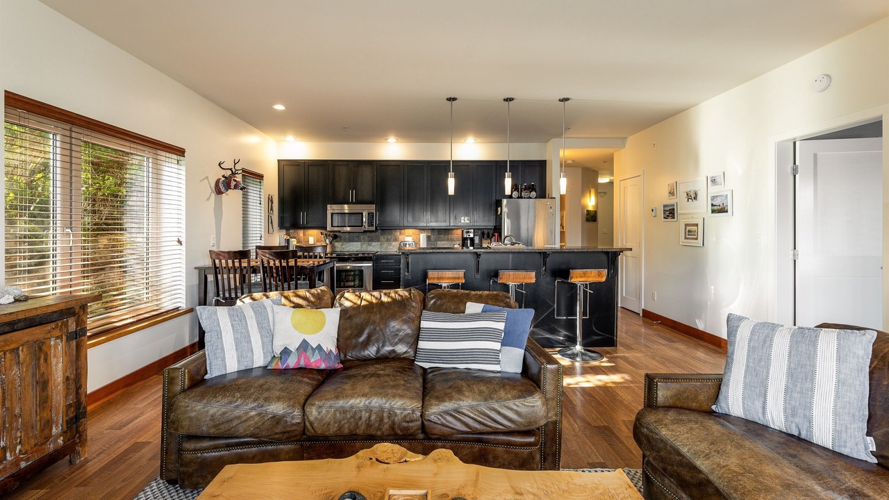 Photo of Livingroom in Ucluelet
