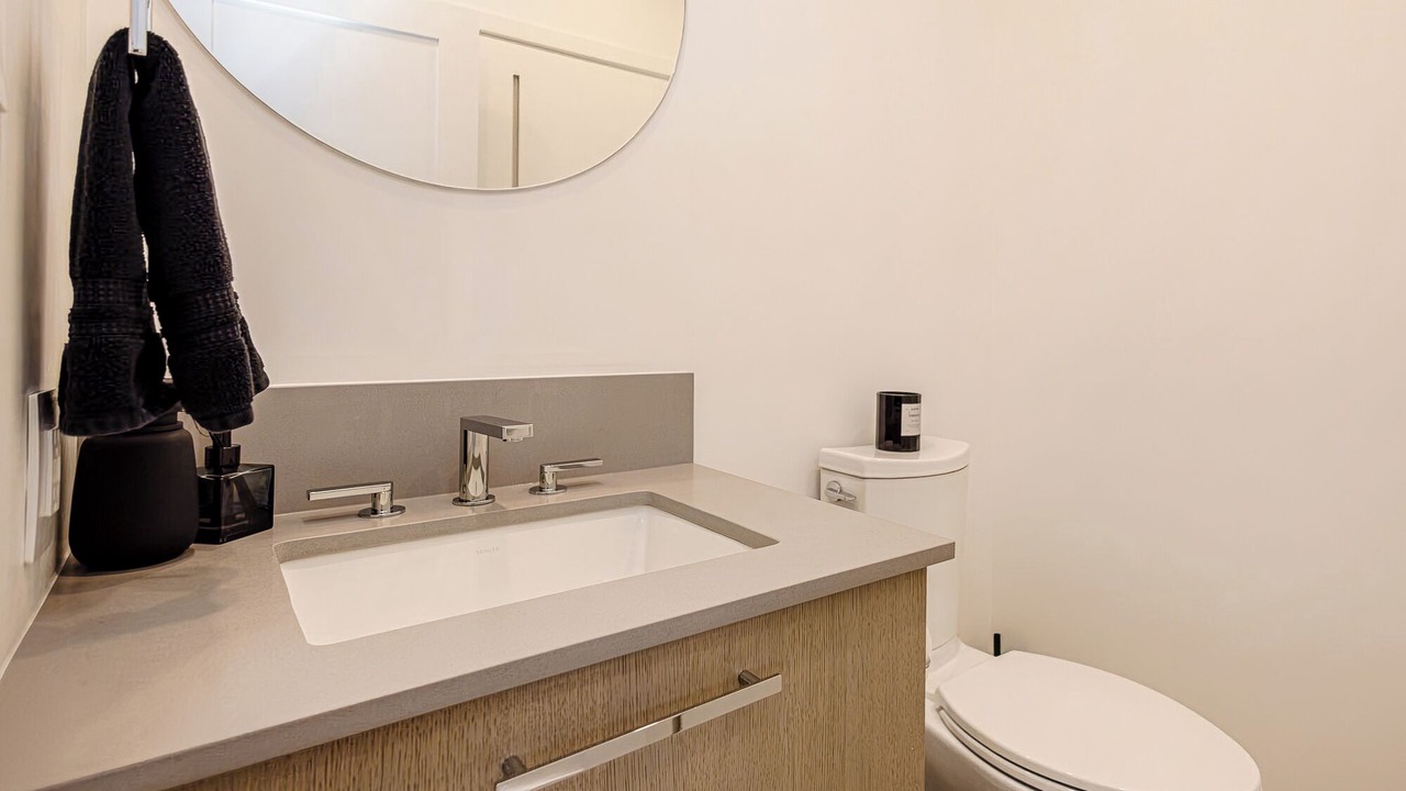 Photo of Bathroom in South Pandosy