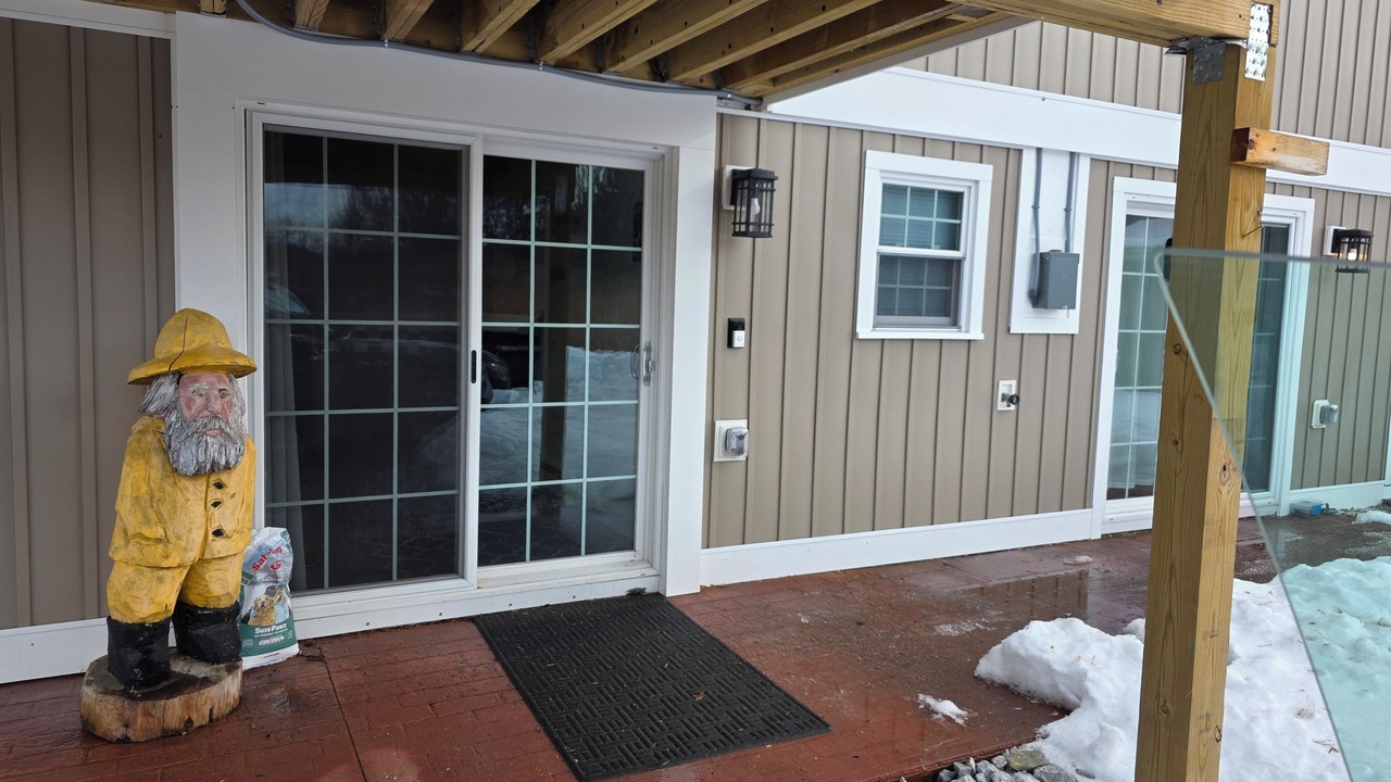 Photo of Outdoor in Malletts Bay