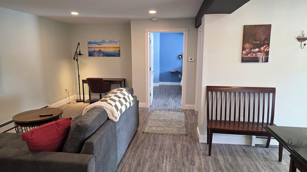Photo of Livingroom in Malletts Bay