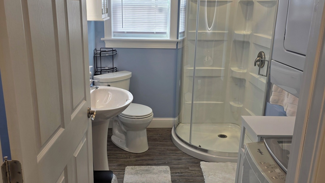 Photo of Bathroom in Malletts Bay