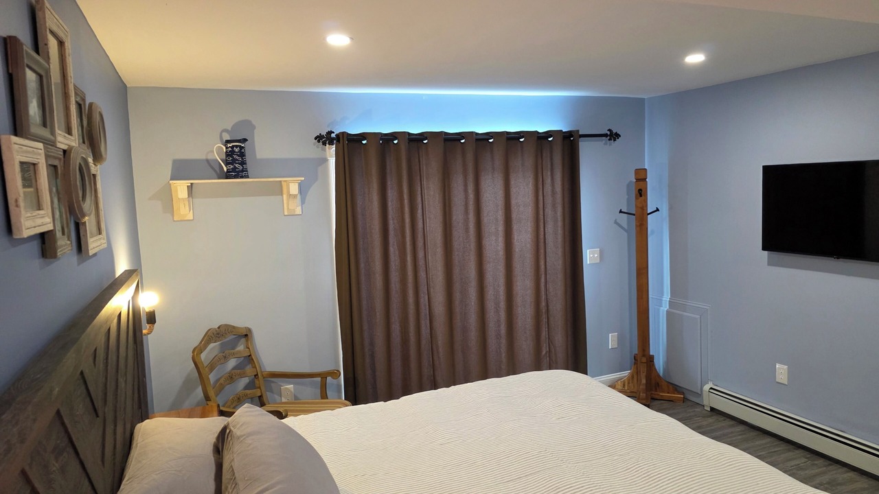 Photo of Bedroom in Malletts Bay