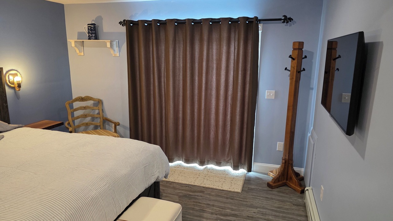 Photo of Bedroom in Malletts Bay