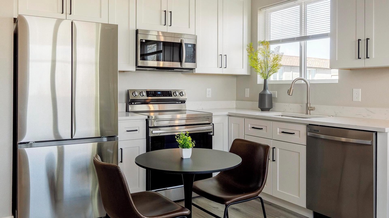 Photo of Kitchen in College View