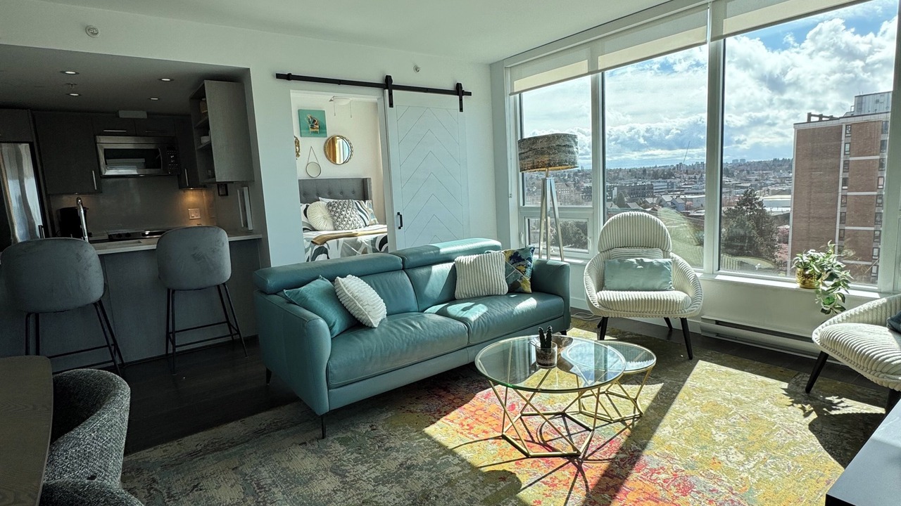 Photo of Livingroom in Downtown Eastside