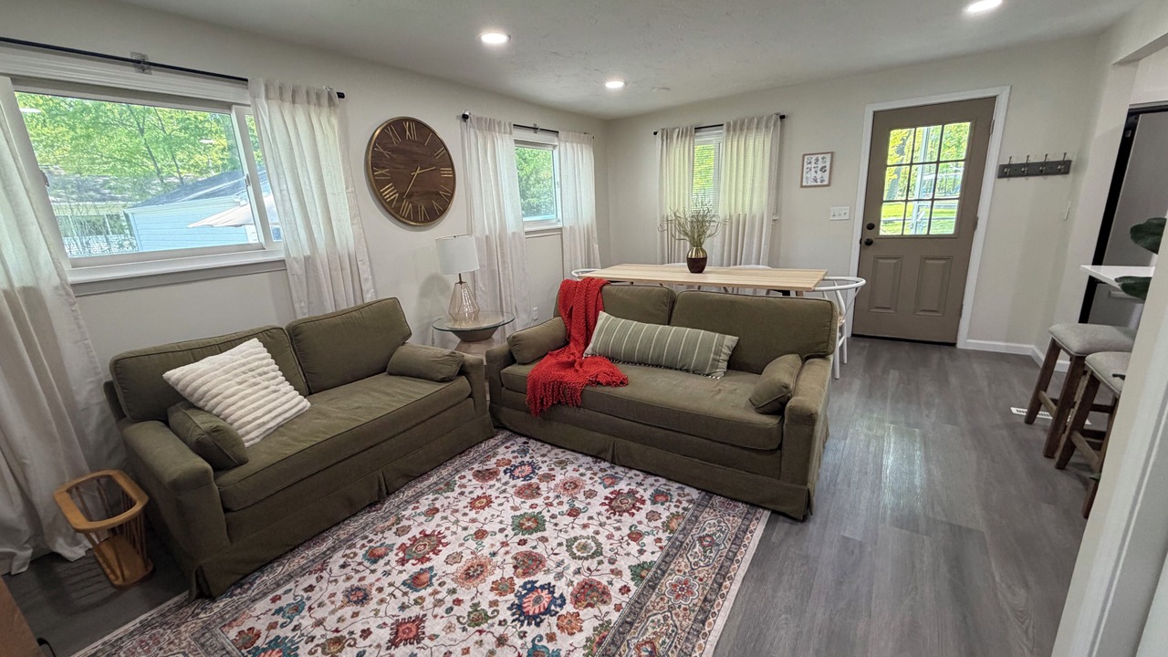 Photo of Bedroom in Avon Lake